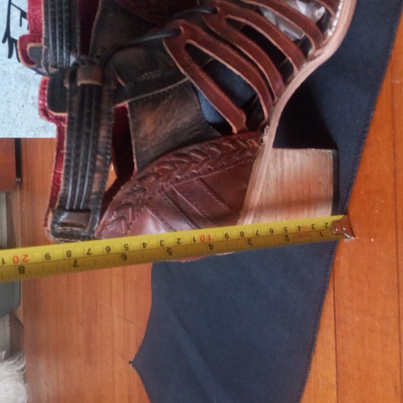 NIB Freebird size 8 sandal boots - Picture 7 of 15